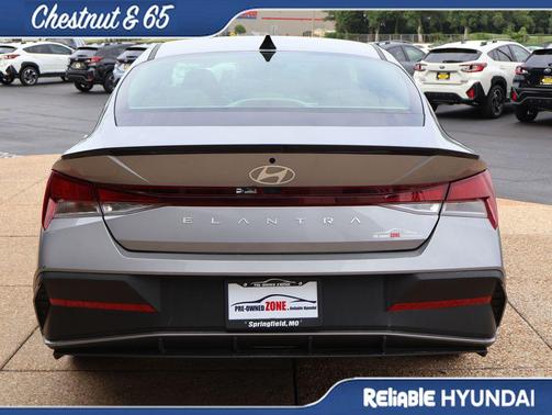 Fluid Metal 2025 Hyundai ELANTRA Sport
