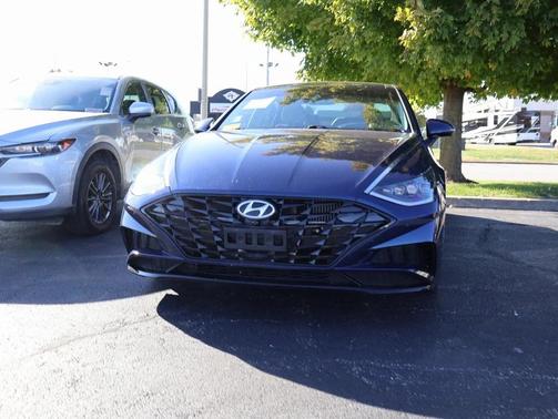 2022 Hyundai SONATA Limited