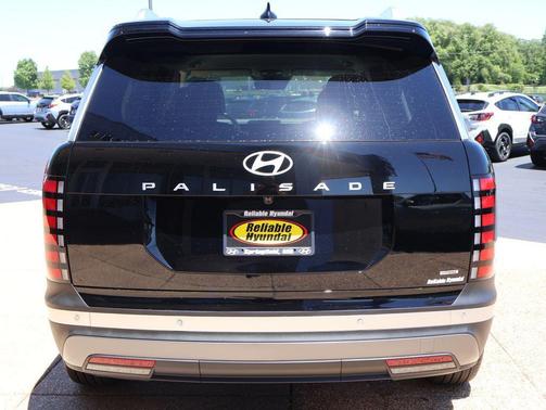 Abyss Black Pearl 2026 Hyundai PALISADE SEL 7P