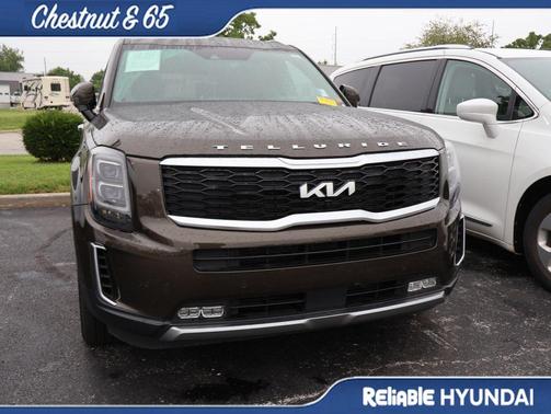 Dark Moss 2022 Kia Telluride SX