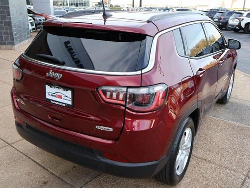 2022 Jeep Compass Latitude