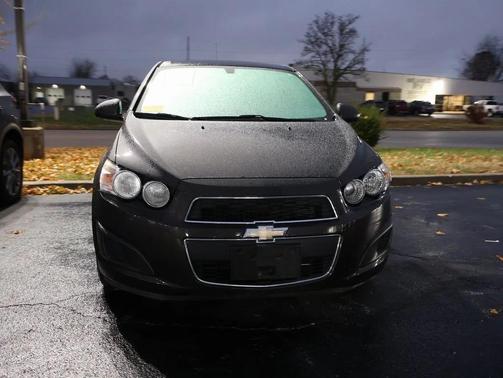 2016 Chevrolet Sonic LT