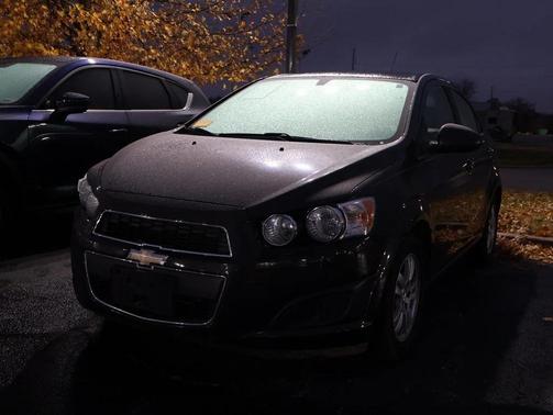 2016 Chevrolet Sonic LT