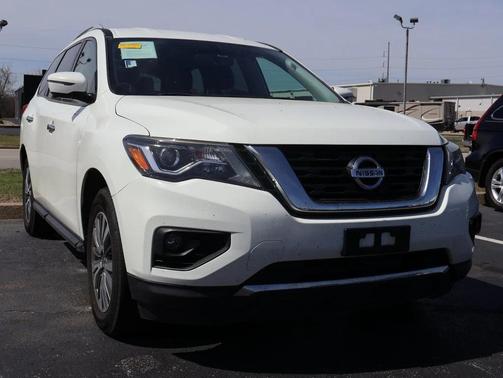 2020 Nissan Pathfinder SL 4WD
