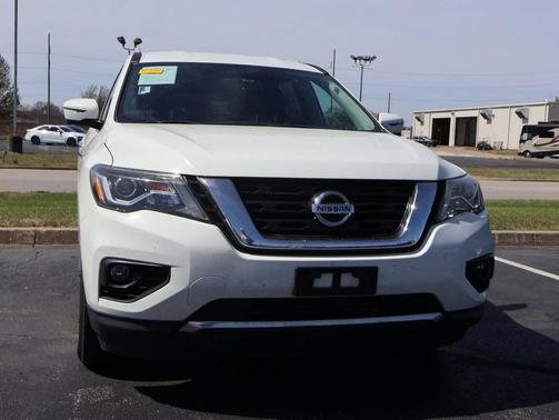 2020 Nissan Pathfinder SL 4WD