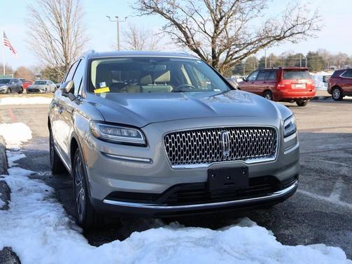 2023 Lincoln Nautilus Reserve