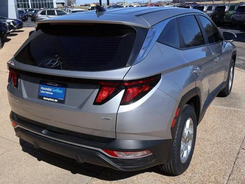 2024 Hyundai TUCSON SE