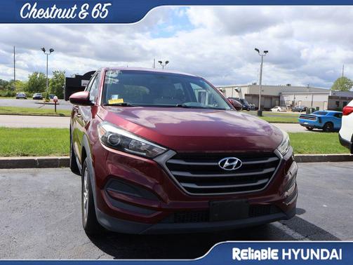 Ruby Wine 2016 Hyundai TUCSON SE