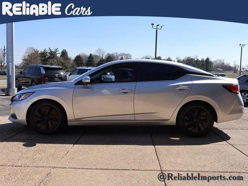 Brilliant Silver 2022 Nissan Sentra SV