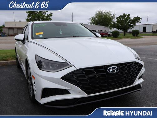 Quartz White 2022 Hyundai SONATA SEL