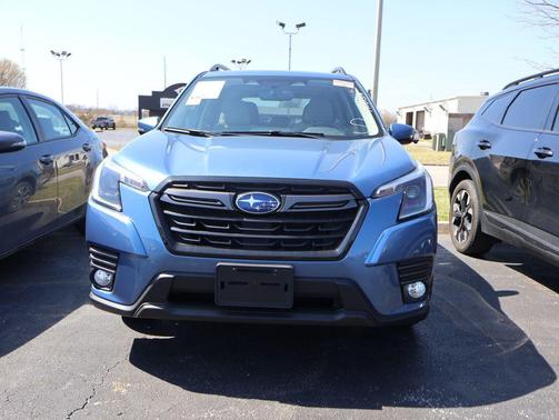 Horizon Blue Pearl 2023 Subaru Forester Limited