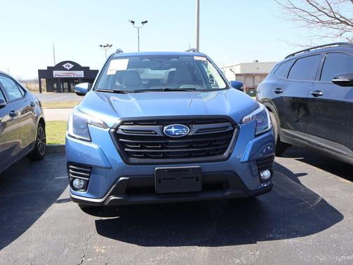 Horizon Blue Pearl 2023 Subaru Forester Limited
