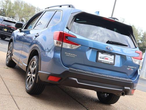 Horizon Blue Pearl 2023 Subaru Forester Limited