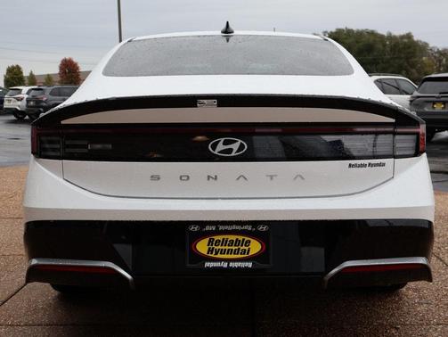 2026 Hyundai SONATA SEL