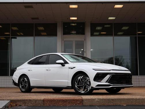 2026 Hyundai SONATA SEL