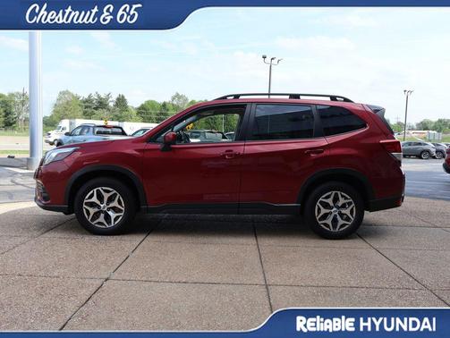 Crimson Red Pearl 2024 Subaru Forester Premium