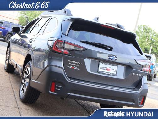 Magnetite Gray Metallic 2022 Subaru Outback Premium
