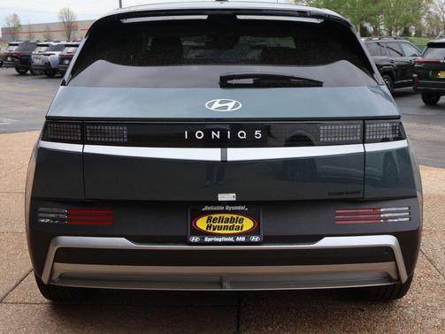 Digital Teal 2026 Hyundai IONIQ 5 SE