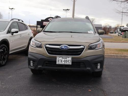 2022 Subaru Outback Premium