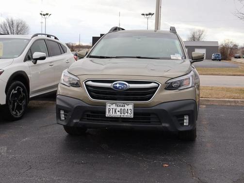 2022 Subaru Outback Premium