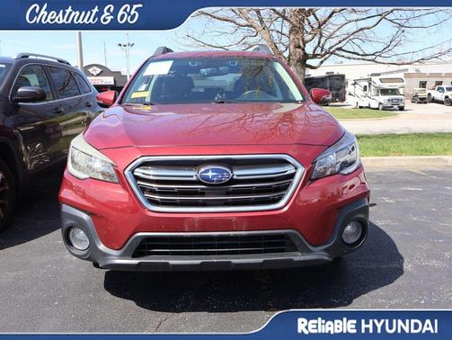 Crimson Red Pearl 2018 Subaru Outback 2.5i Premium