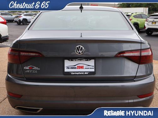 Platinum Gray 2021 Volkswagen Jetta 1.4T R-Line