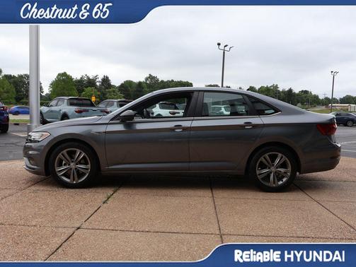 Platinum Gray 2021 Volkswagen Jetta 1.4T R-Line