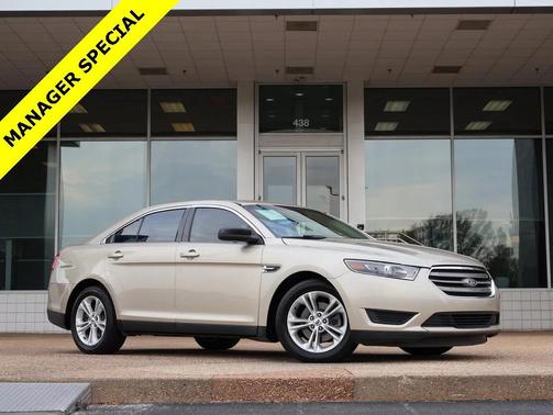 2018 Ford Taurus SE