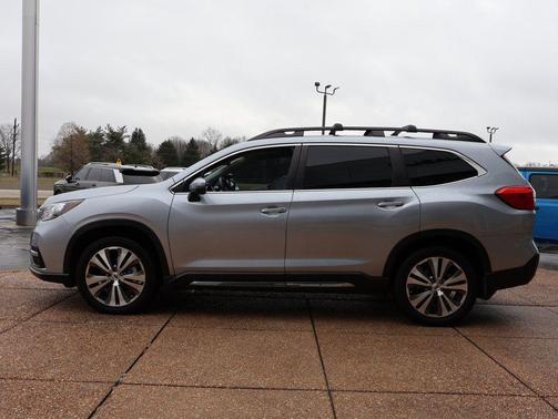 2022 Subaru Ascent Limited 7-Passenger