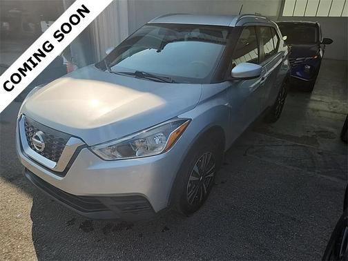 2020 Nissan Kicks SV