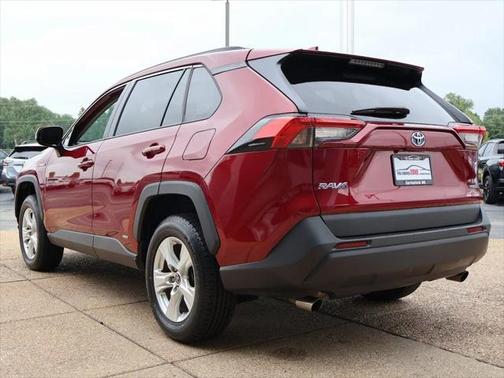 2021 Toyota RAV4 Hybrid LE