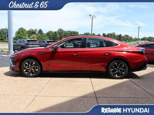 Ultimate red 2025 Hyundai SONATA SEL