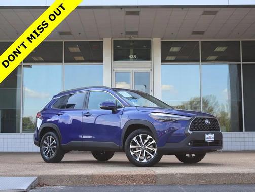 2023 Toyota Corolla Cross XLE
