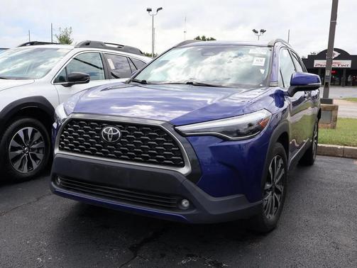 2023 Toyota Corolla Cross XLE