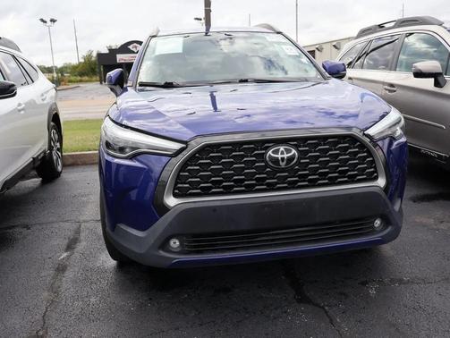 2023 Toyota Corolla Cross XLE