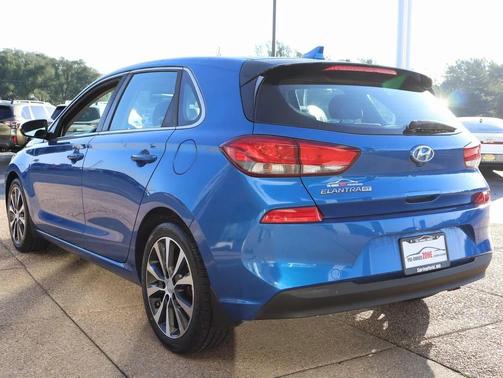 2018 Hyundai Elantra GT Base