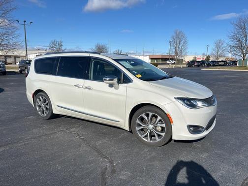 2017 Chrysler Pacifica Limited