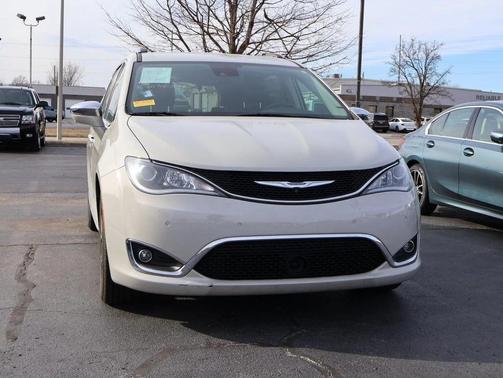 2017 Chrysler Pacifica Limited
