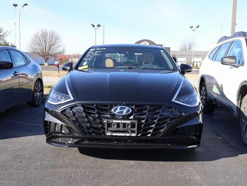 2021 Hyundai SONATA Limited