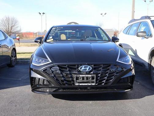 2021 Hyundai SONATA Limited