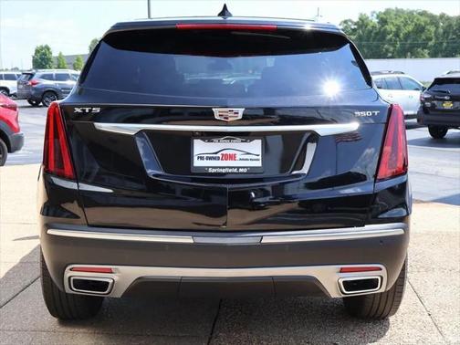 2021 Cadillac XT5 Premium Luxury