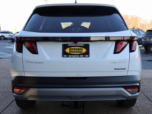 2026 Hyundai TUCSON Hybrid SEL
