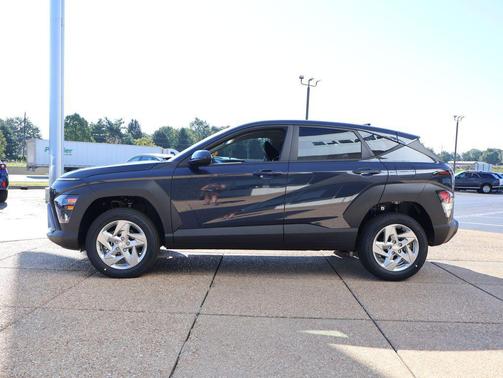 Denim Blue Pearl 2027 Hyundai KONA SE