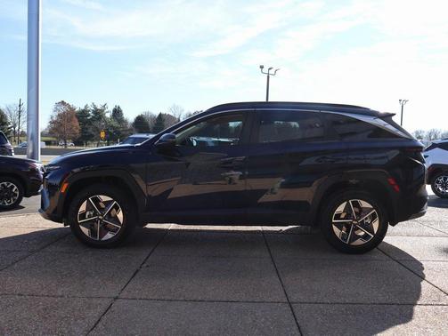 2026 Hyundai TUCSON Hybrid SEL Convenience