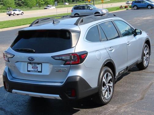 Photo 4 of 55 of 2020 Subaru Outback Limited