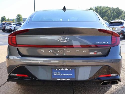 2022 Hyundai SONATA Limited