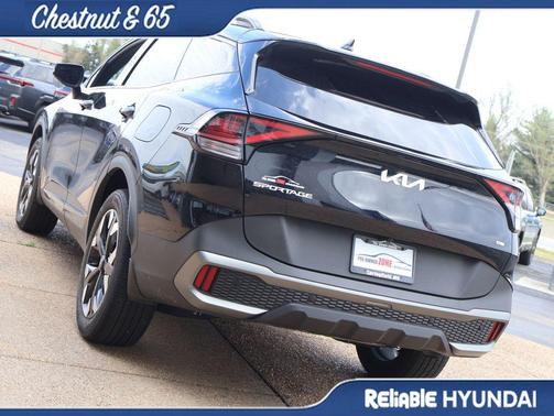 Ebony Black 2024 Kia Sportage X-Line