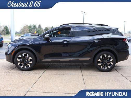 Ebony Black 2024 Kia Sportage X-Line