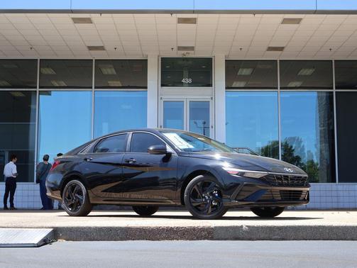 Abyss Black 2026 Hyundai ELANTRA Sport