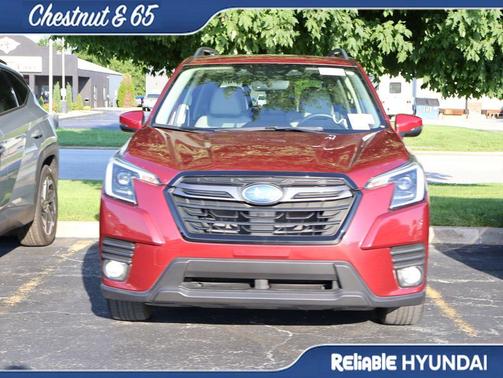 Crimson Red Pearl 2023 Subaru Forester Limited
